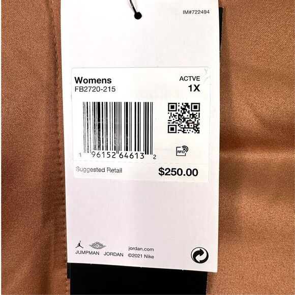 Nike Women’s Jordan Flight Renegade Satin Bomber Jacket - Size 1X - Picture 9 of 9